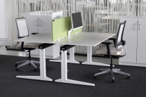 Ahrend Essa slinger verstelbaar bureau wit